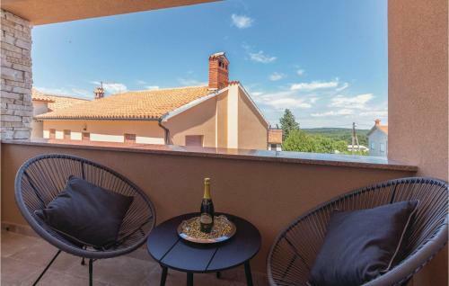 Two-bedroom Holiday Home In Pula
