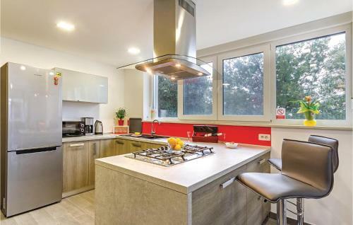 Four-bedroom Holiday Home In Pula