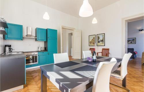 Two-bedroom Apartment In Pula