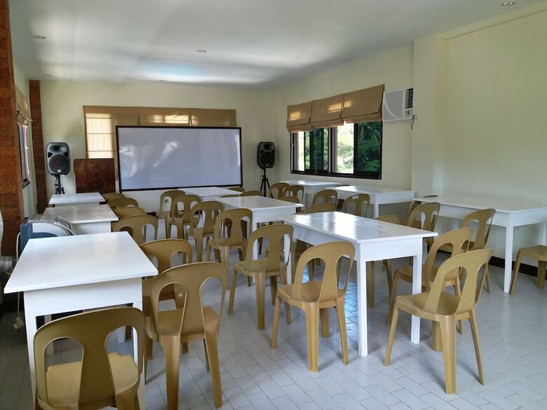Hotel 1888 Beach Resort