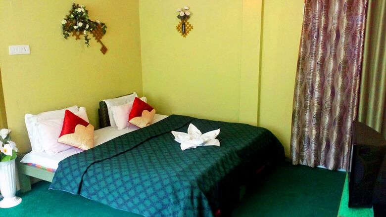 Hotel Dhardo Retreat & Resort