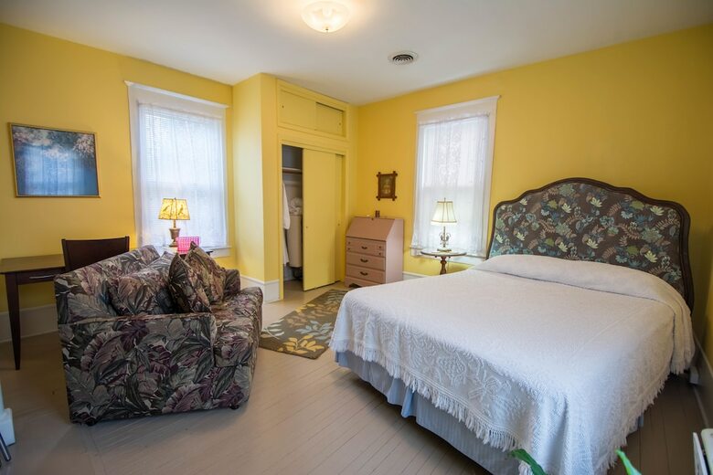 Dailey Renewal Retreat Bed & Breakfast