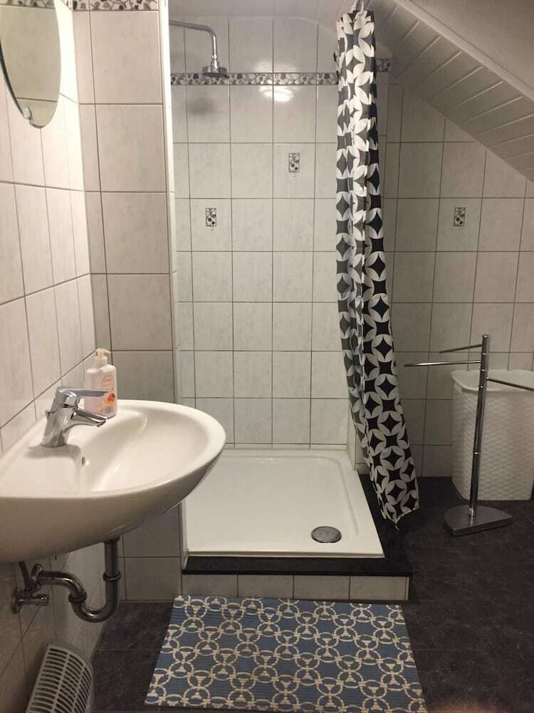 Apartamentos Pfaffenhofen Monteurzimmer