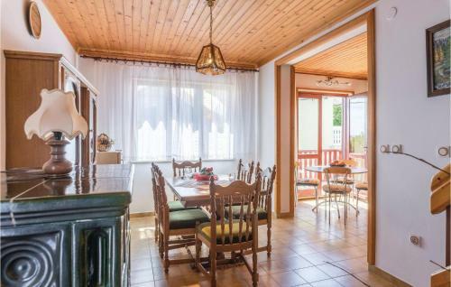 Two-bedroom Apartment In Rakalj