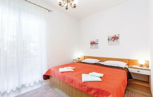 Two-bedroom Apartment In Selce