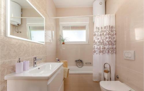 Two-bedroom Apartment In Selce