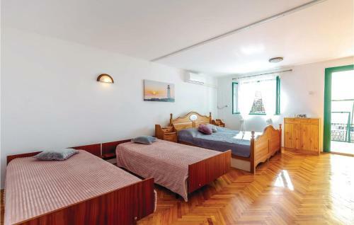One-bedroom Apartment In Selce