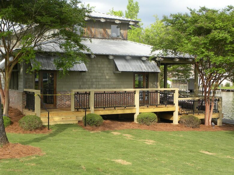 Hotel Creekside Lodge And Event Center