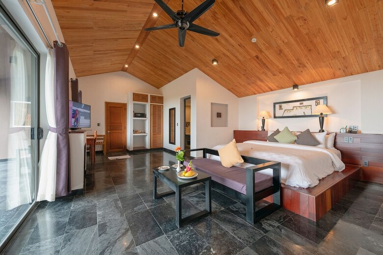 Hotel Vedana Lagoon Resort And Spa