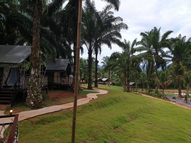 Hotel Khaosok Ecolodge