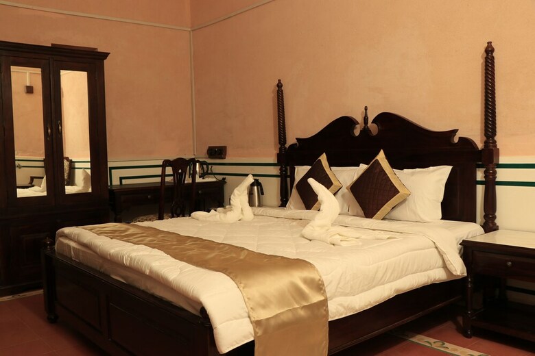 Hotel Eco Dera Chandsen Jaipur