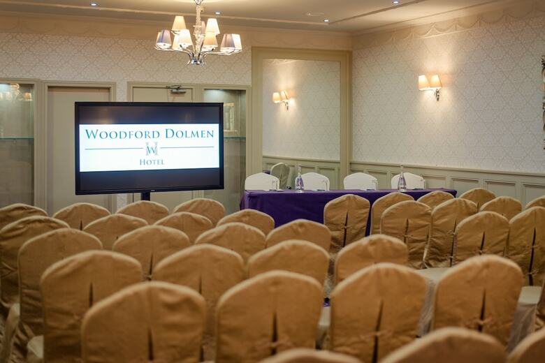 Woodford Dolmen Hotel