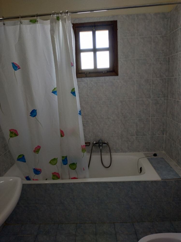 Dolopia Hotel