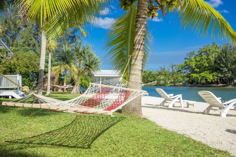 Hotel Tropicana Lagoon Apartments