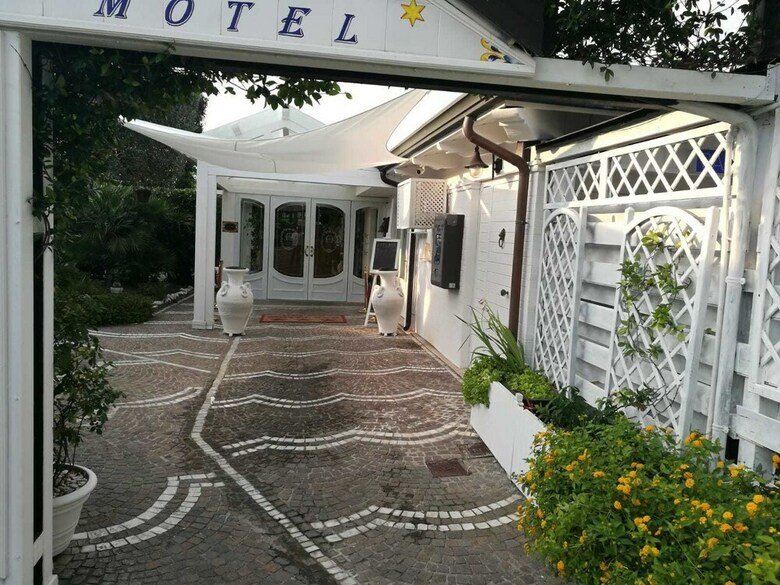 Hotel Motel 24h