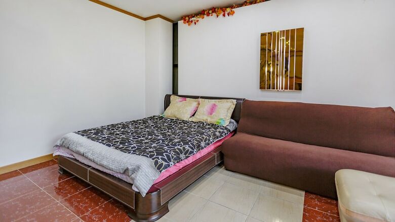 Hill House Pension Gapyeong