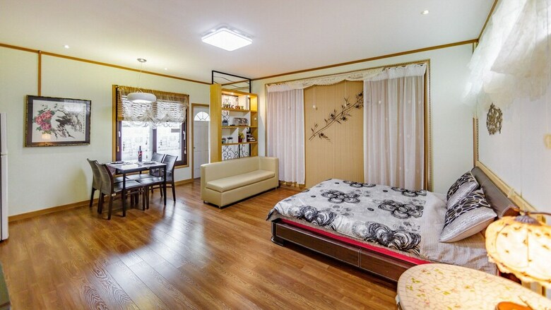 Hill House Pension Gapyeong