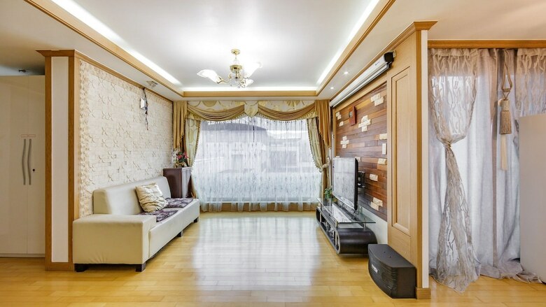 Hill House Pension Gapyeong