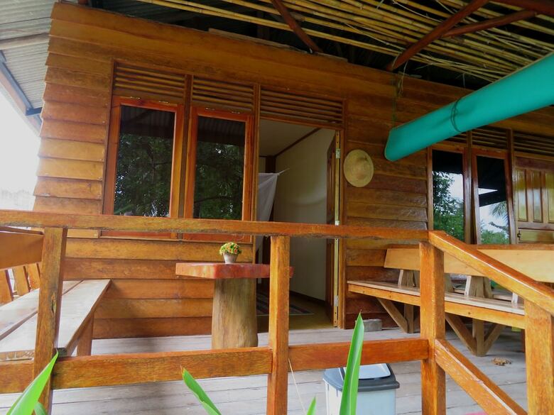Bed & Breakfast Berakit Bay Resort
