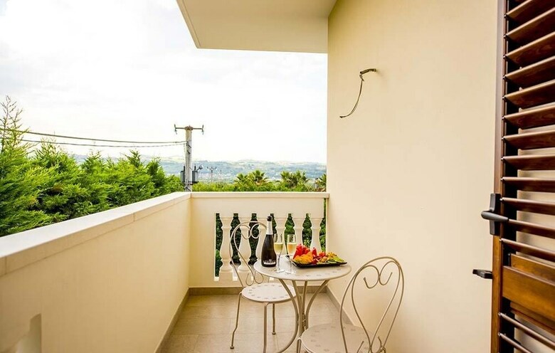 Bed & Breakfast Il Parco Dei Poeti