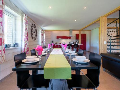 � D�hons Ovifat