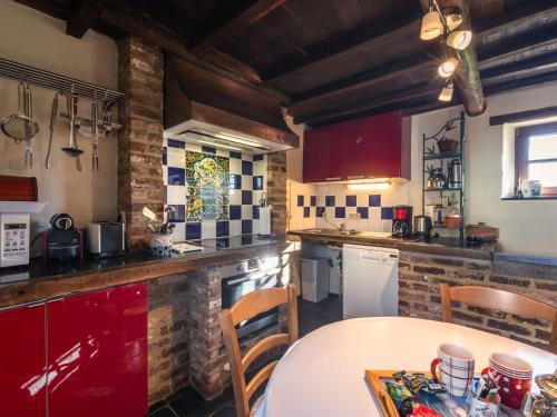 Lodge Holiday Home Les Matins Clairs II Lisogne