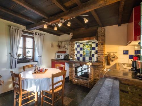 Lodge Holiday Home Les Matins Clairs II Lisogne