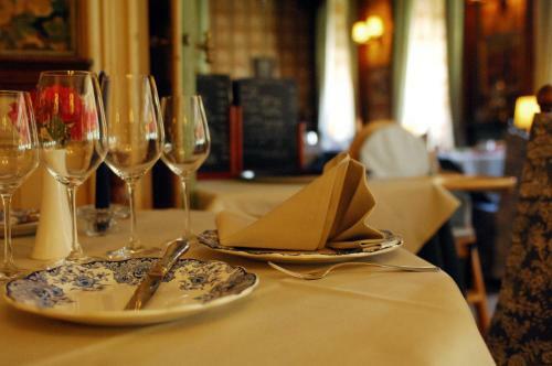Royal Hotel-restaurant Bonhomme
