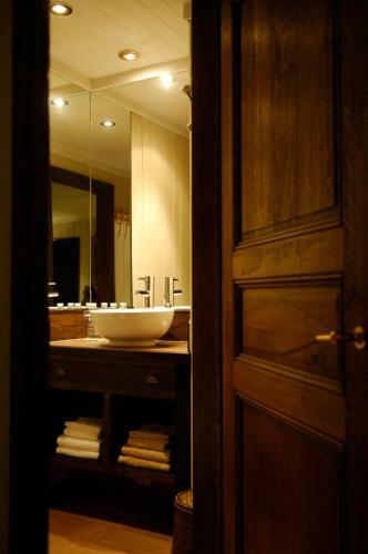 Hostal Le Bien-aller Des Per�ts