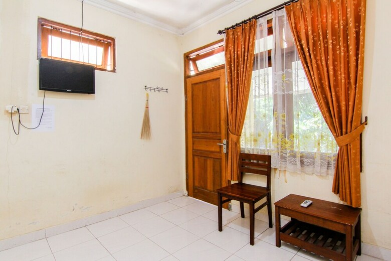 Hotel Enjoyjogja Homestay