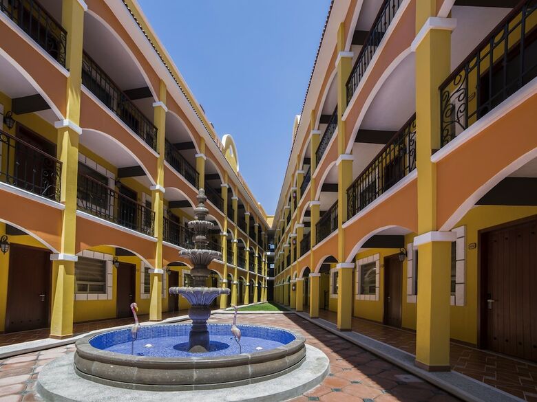 Capital O Hotel Colonial Acopinalco Inn