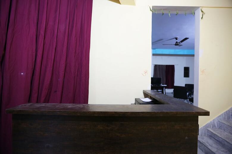 Hotel Oyo 35661 Shri Ram Guest House