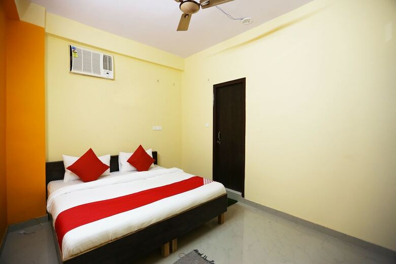 Hotel Oyo 35661 Shri Ram Guest House