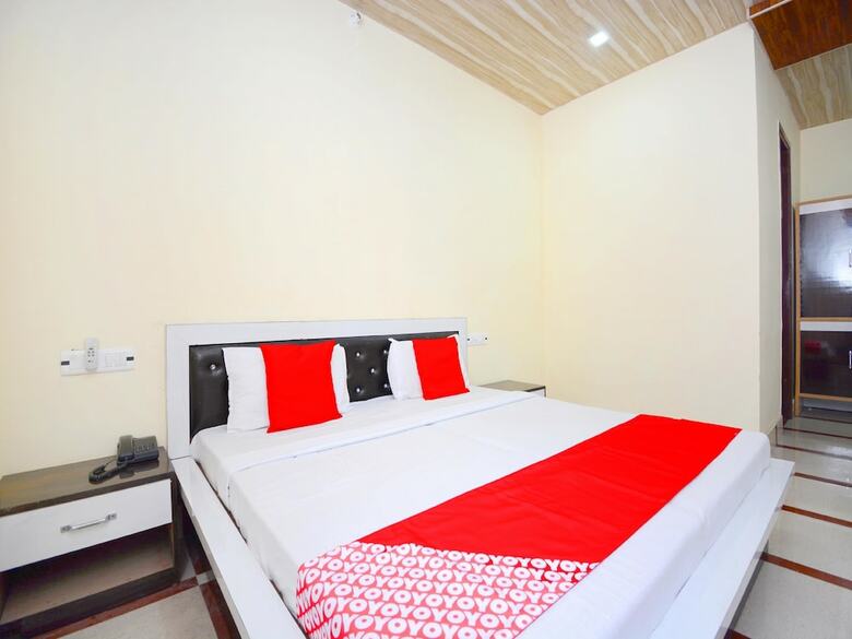 Hotel Oyo 37902 Kaler Regency