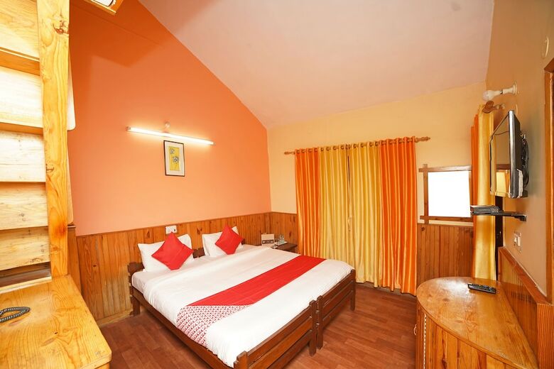 Hotel Oyo 37141 Pathik Resort