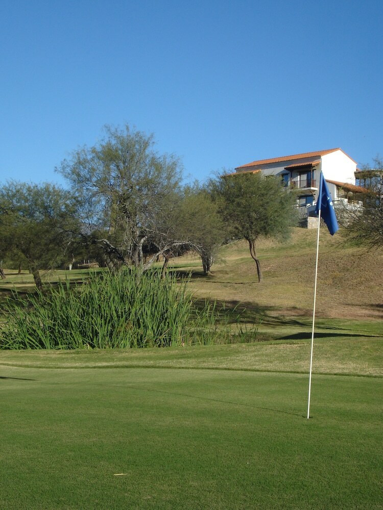 Guachipas Golf Hotel Boutique