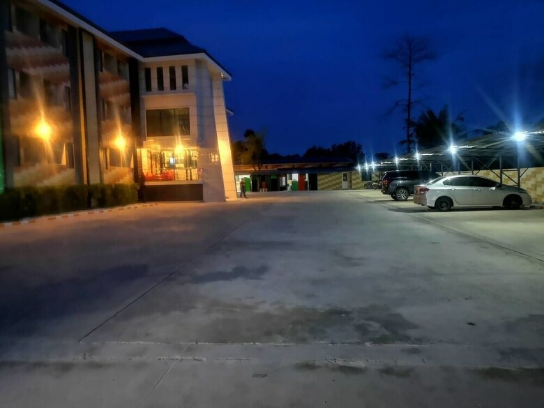 Hotel Kansinee In Resort