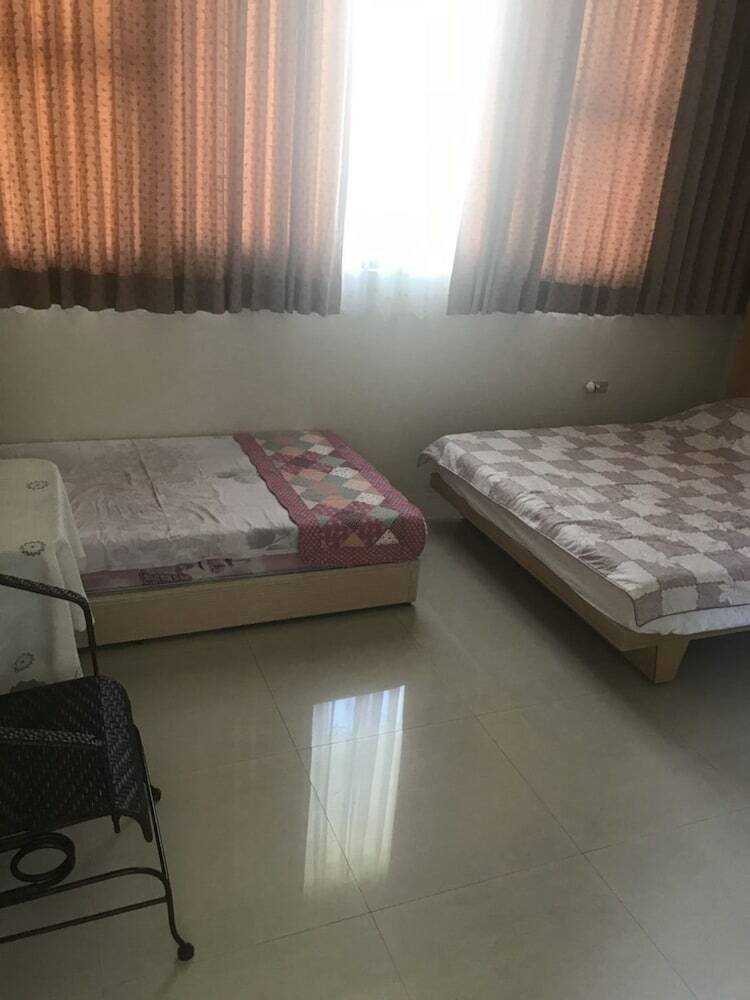 Stock Market B&B