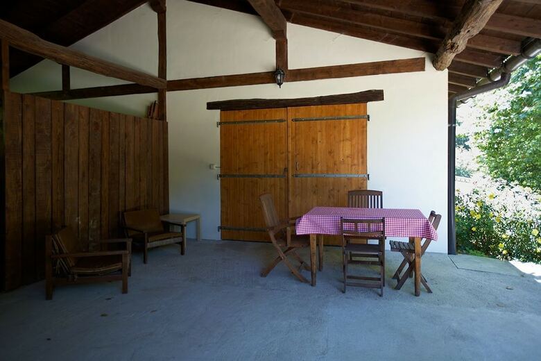 Agroturismo Casa Rural Goikola