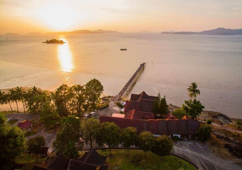 Hotel Jansom Beach Resort Ranong