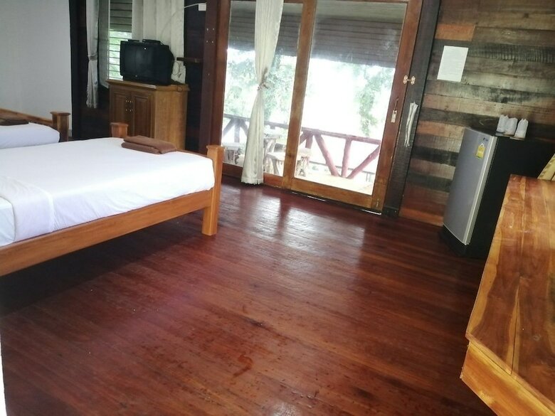 Hotel Jansom Beach Resort Ranong