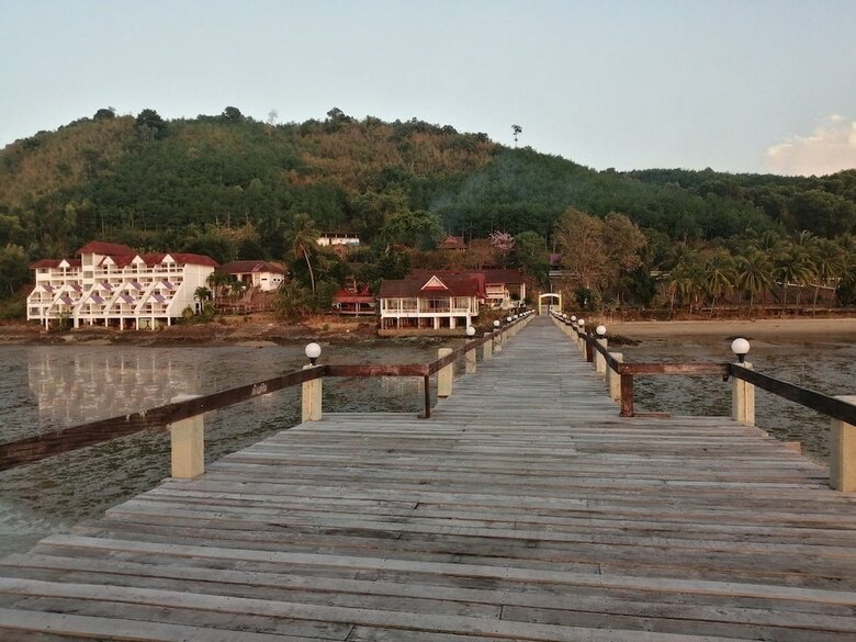 Hotel Jansom Beach Resort Ranong