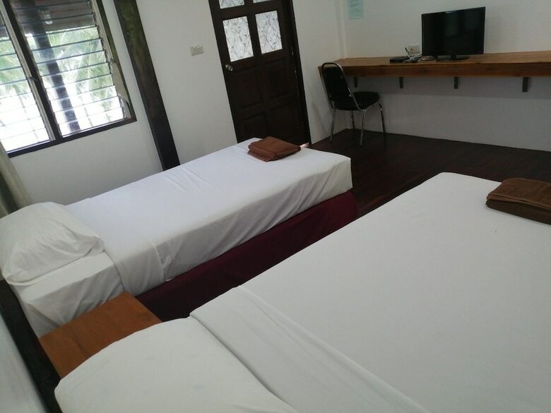 Hotel Jansom Beach Resort Ranong