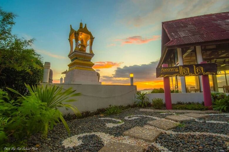 Hotel Jansom Beach Resort Ranong