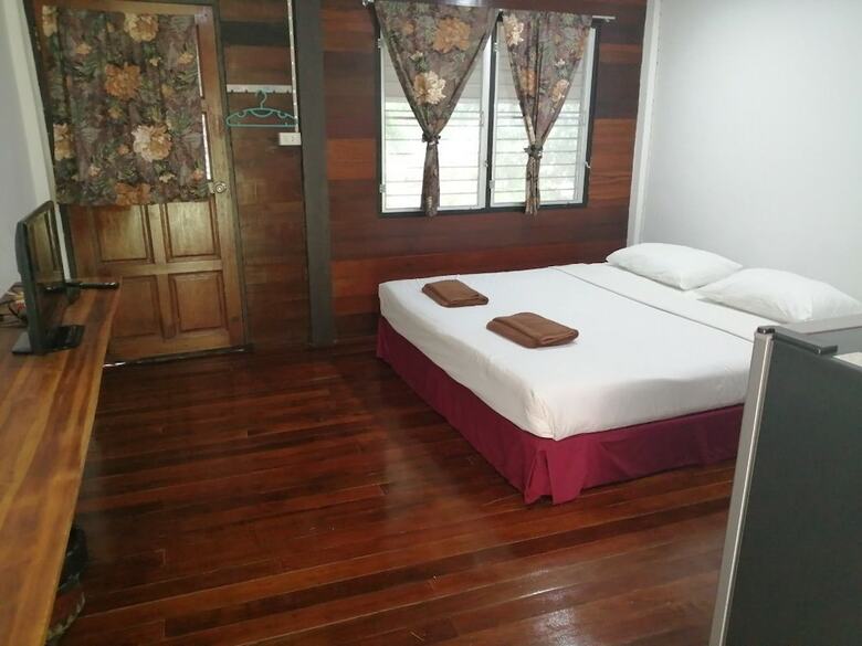 Hotel Jansom Beach Resort Ranong