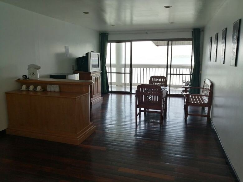 Hotel Jansom Beach Resort Ranong