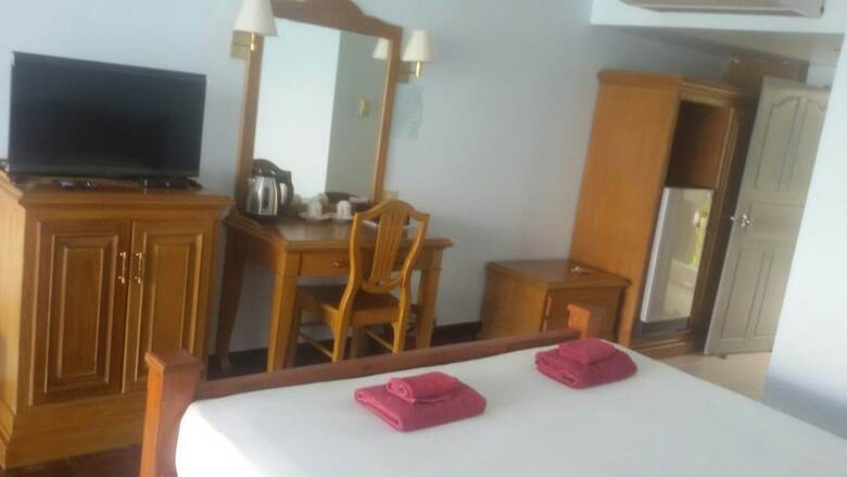 Hotel Jansom Beach Resort Ranong