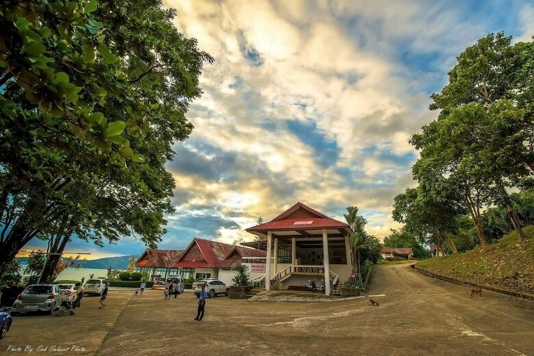 Hotel Jansom Beach Resort Ranong