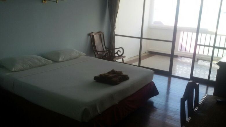 Hotel Jansom Beach Resort Ranong