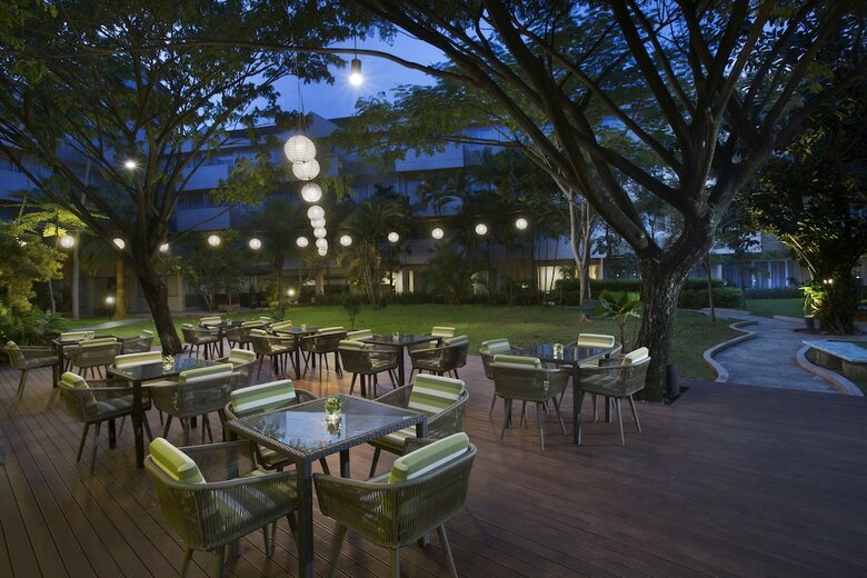 Delonix Hotel Karawang
